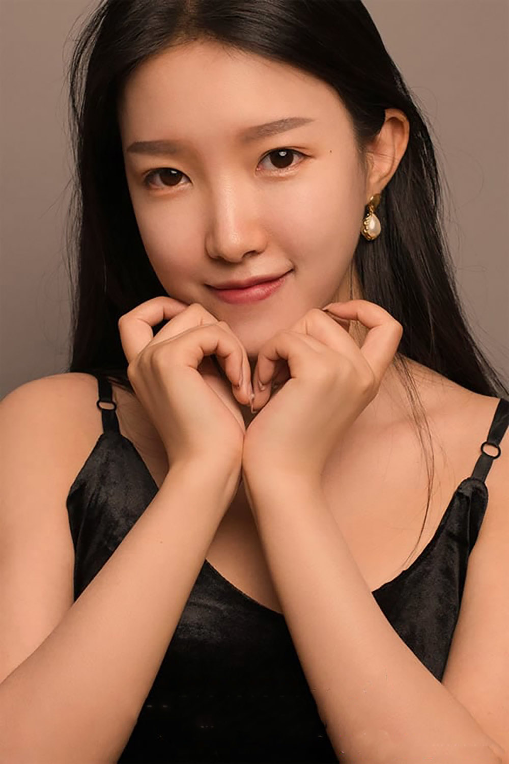 沉阳伴游 Shenyang Escort - Allison - China Escort Directory